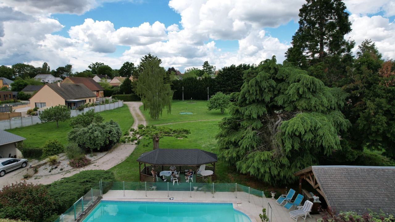 Photo of Outdoor in Montbizot