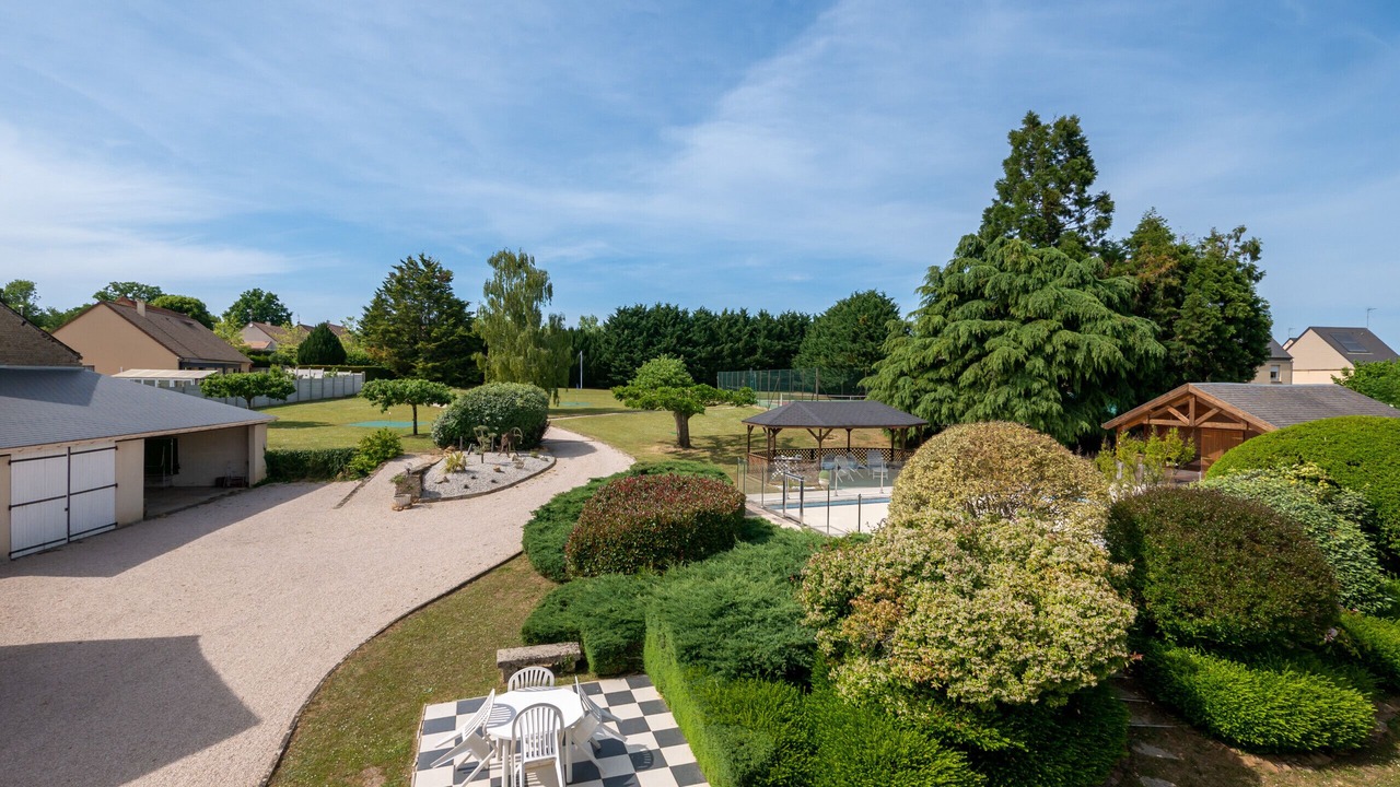 Photo of Outdoor in Montbizot