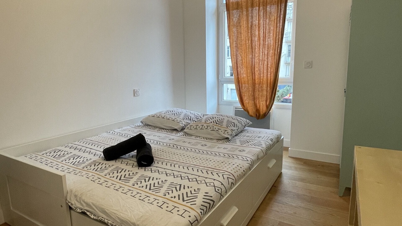 Photo of Others in Bollee