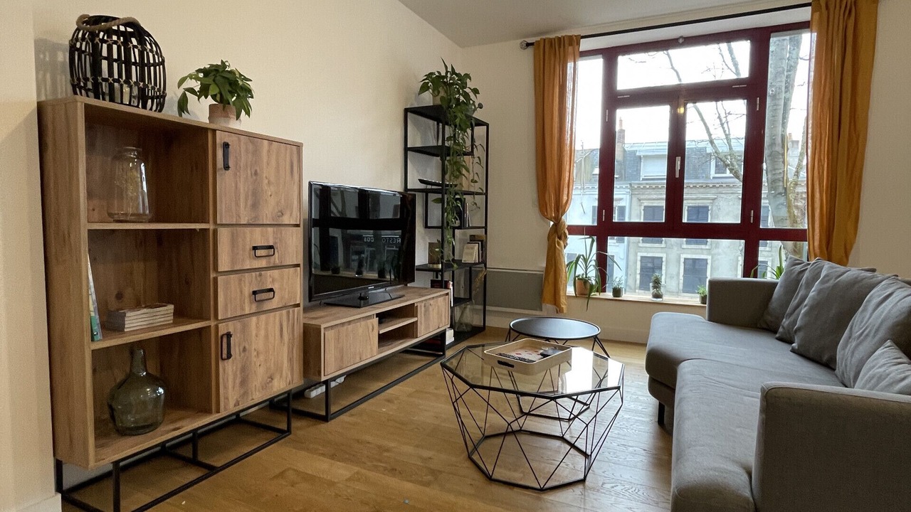 Photo of Others in Bollee