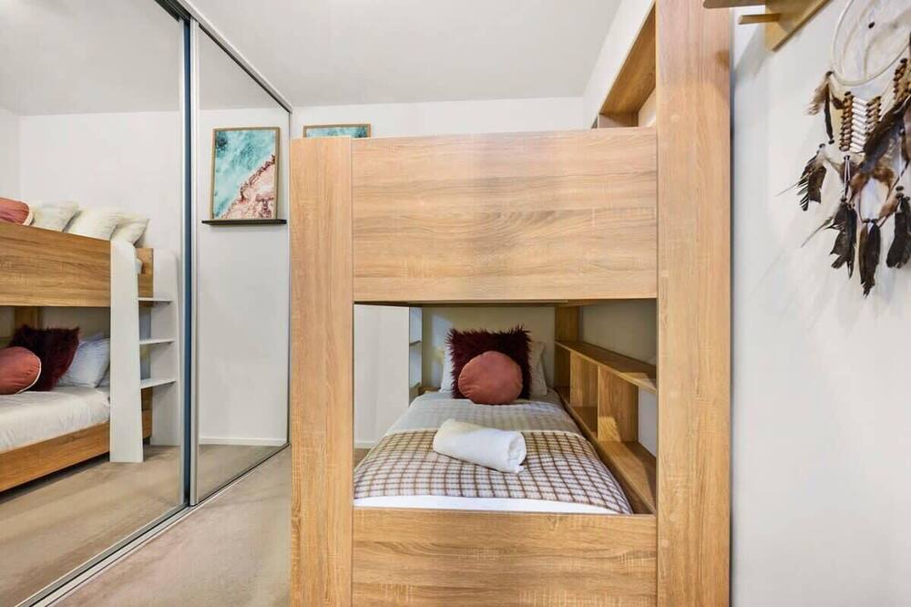 Photo of Others in Elwood