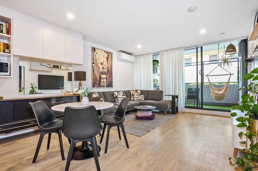 Photo of Livingroom in Elwood