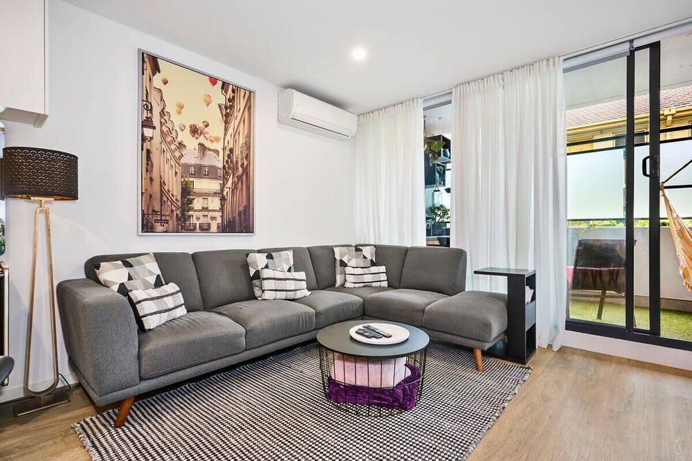 Photo of Livingroom in Elwood