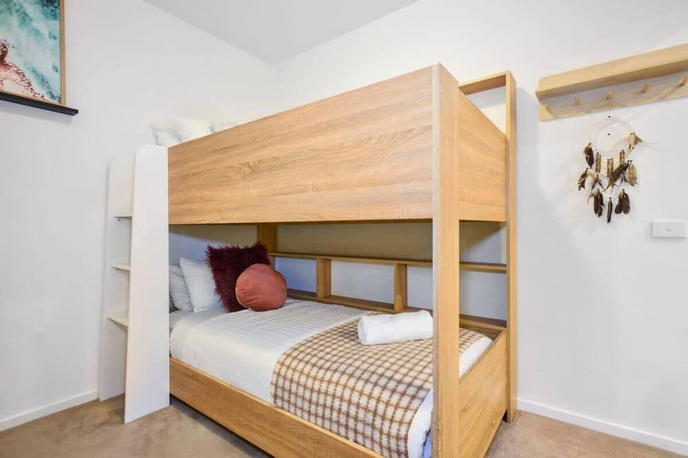 Photo of Others in Elwood