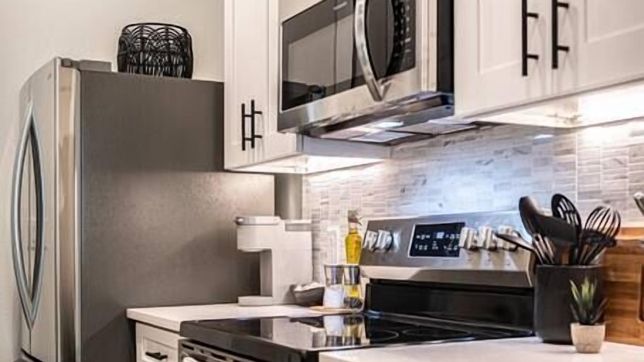 Photo of Kitchen in Montopolis