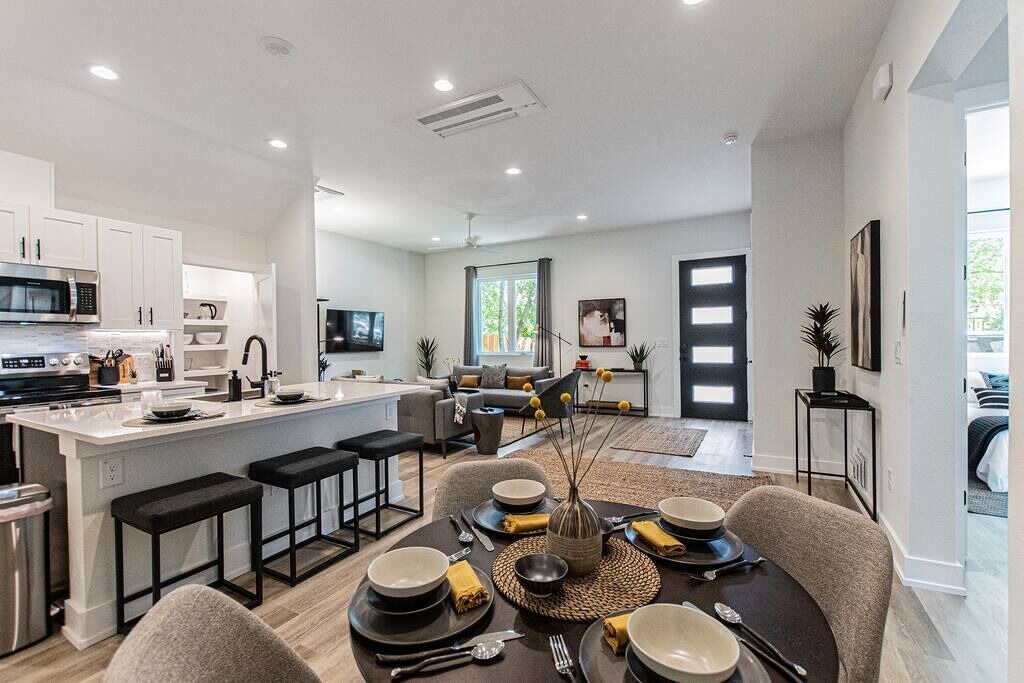 Photo of Kitchen in Montopolis