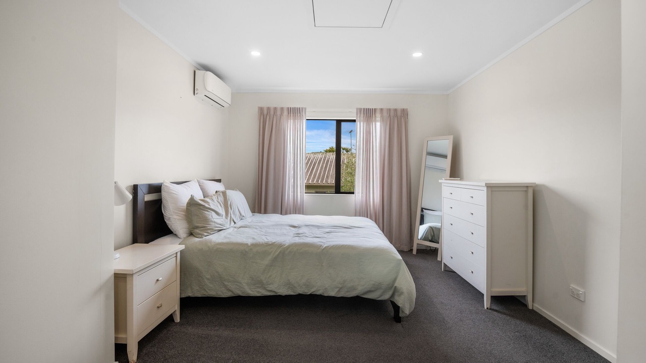 Photo of Others in Hatfields Beach