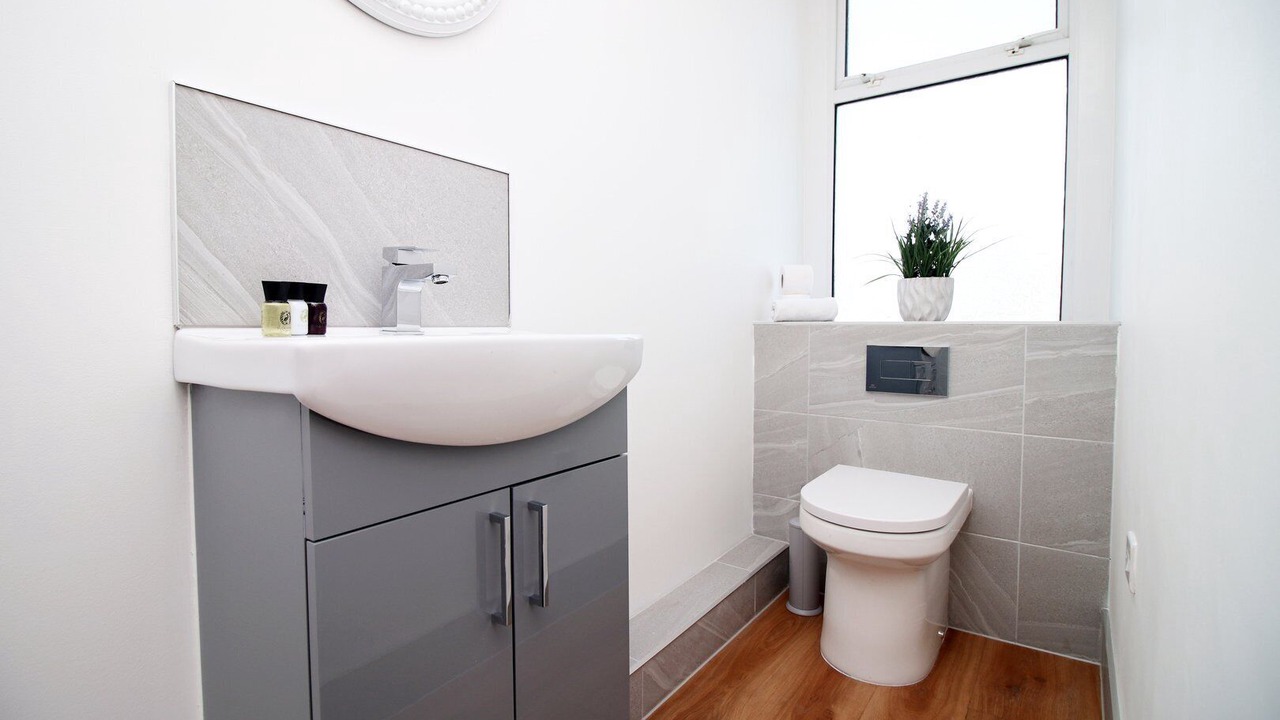 Photo of Others in Penarth