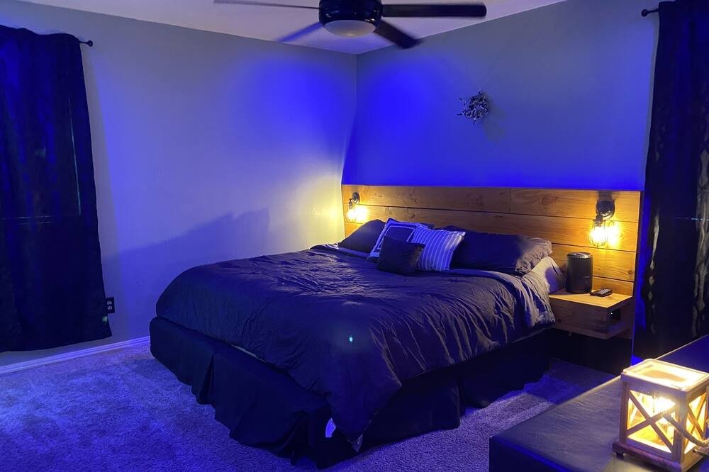 Photo of Bedroom in Moore