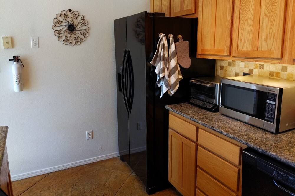 Photo of Kitchen in Alamedan Valley