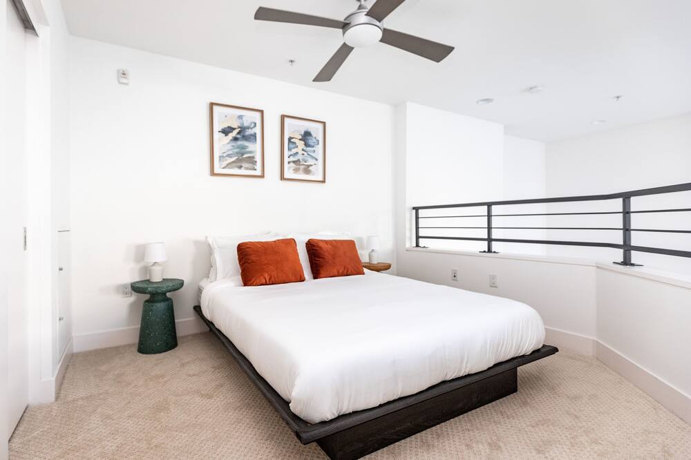 Photo of Bedroom in Glendale