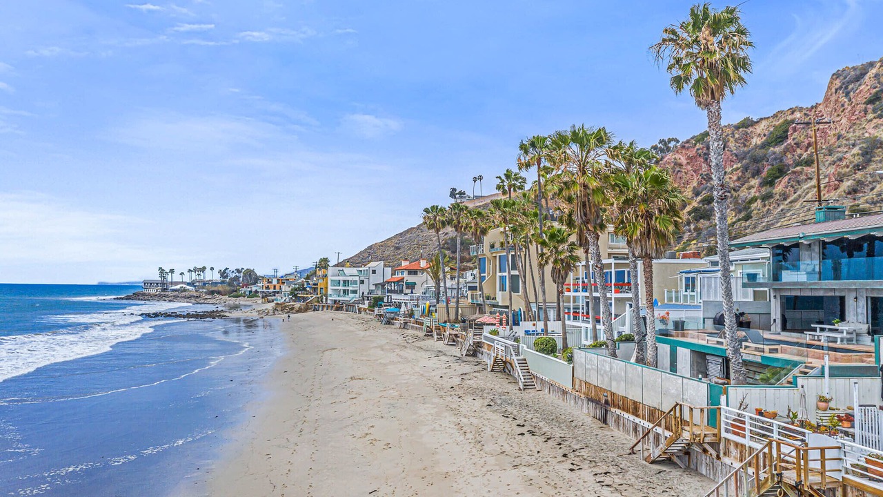 Photo of Others in Eastern Malibu