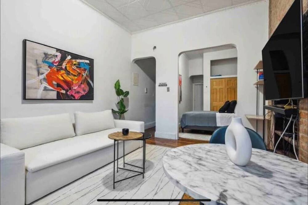 Photo of Livingroom in Gowanus