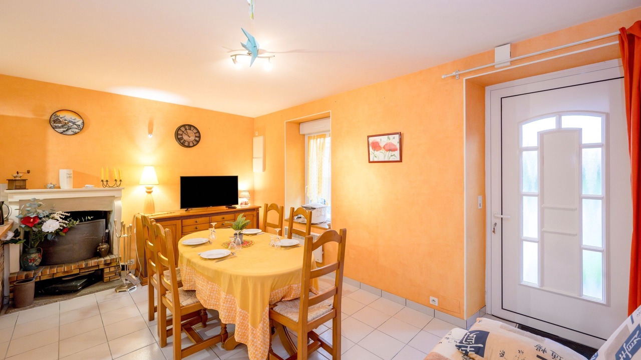 Photo of Others in Pommeret