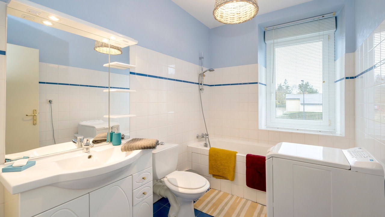 Photo of Others in Pommeret