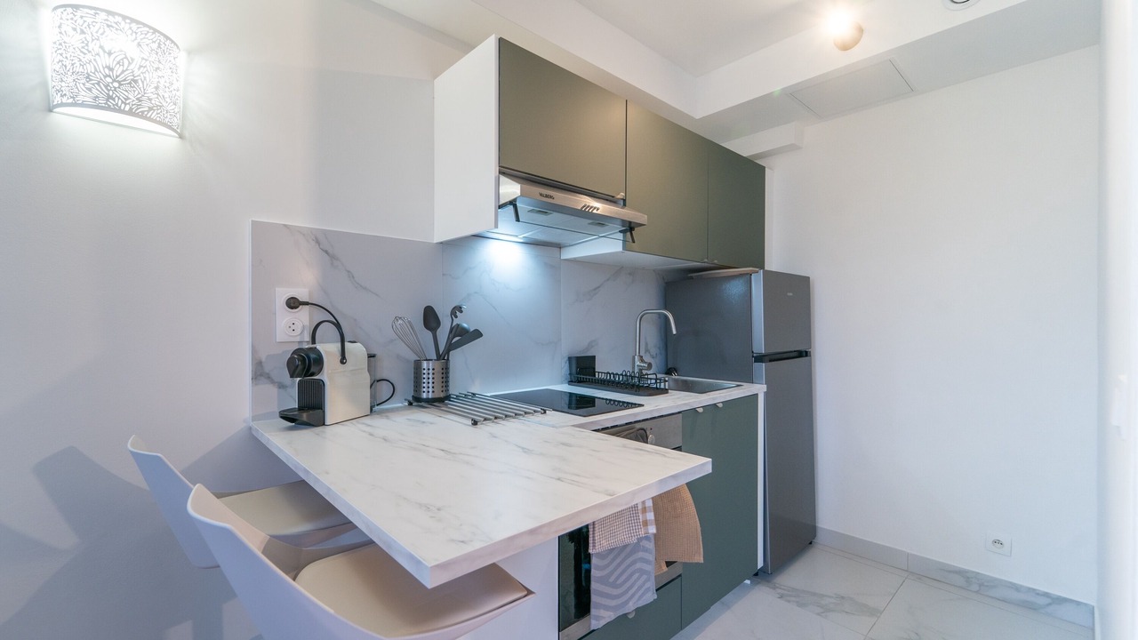 Photo of Kitchen in Port-Aviation