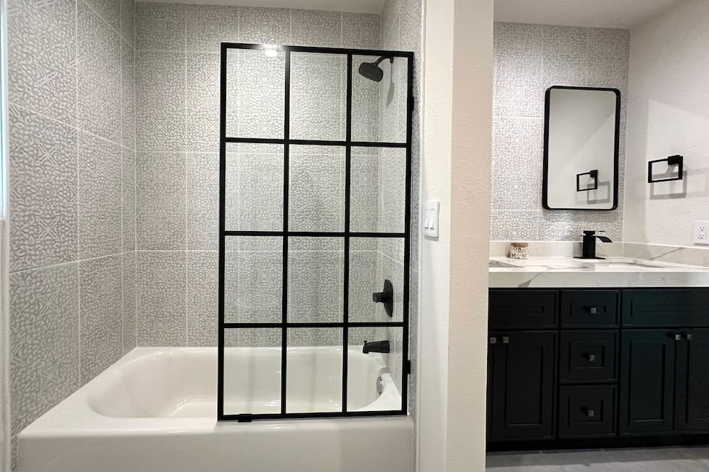 Photo of Bathroom in Merriewood