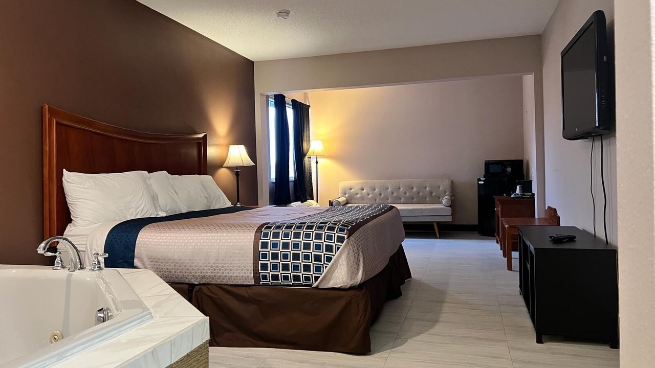 Photo of Bedroom in Huntington