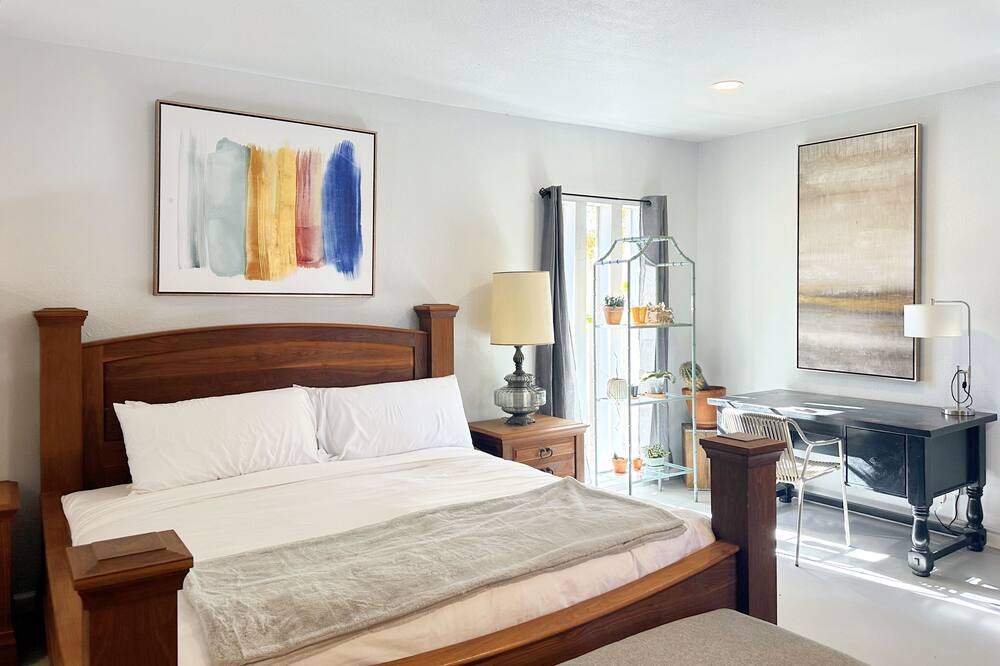 Photo of Bedroom in Central Oklahoma City