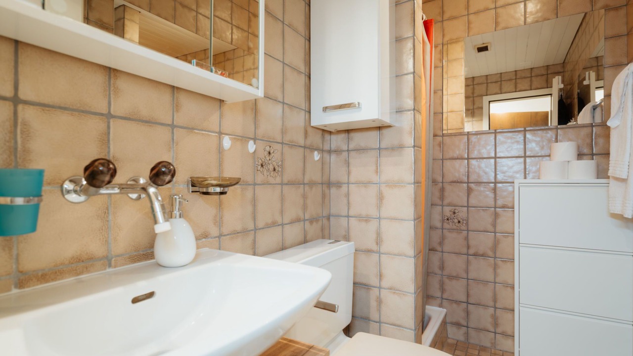 Photo of Bathroom in Mitloedi