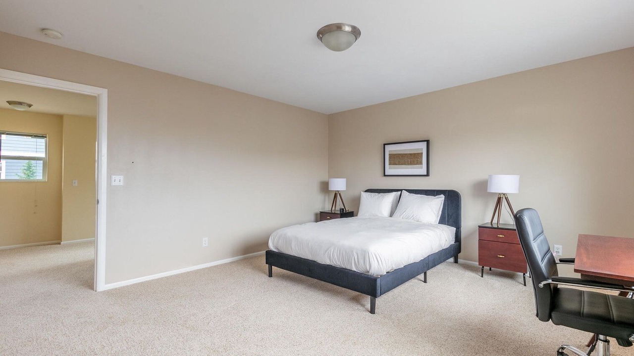 Photo of Others in Issaquah Highlands