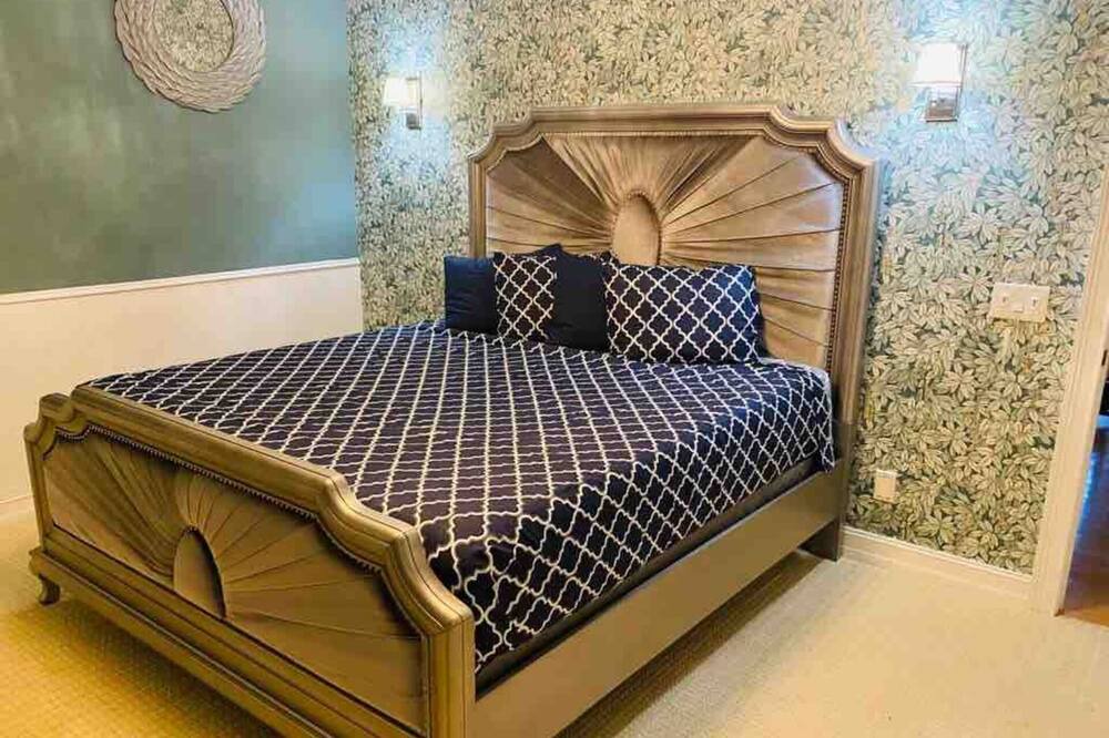 Photo of Bedroom in Cocoa Beach