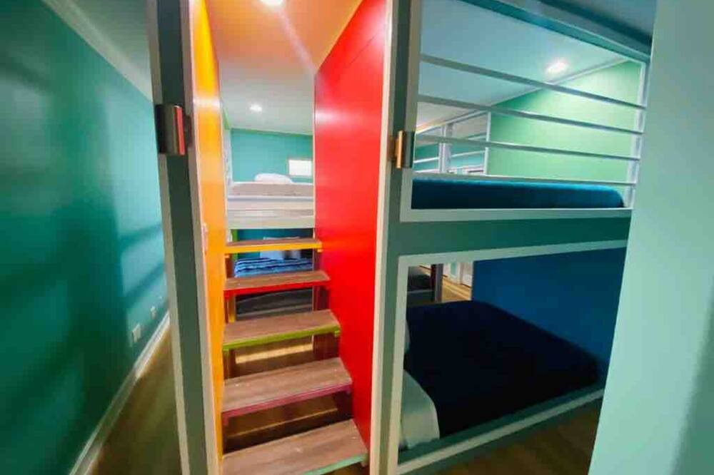 Photo of Bedroom in Cocoa Beach