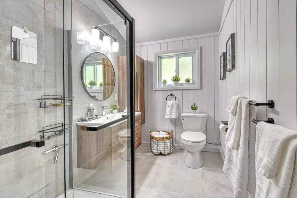 Photo of Bathroom in La Minerve