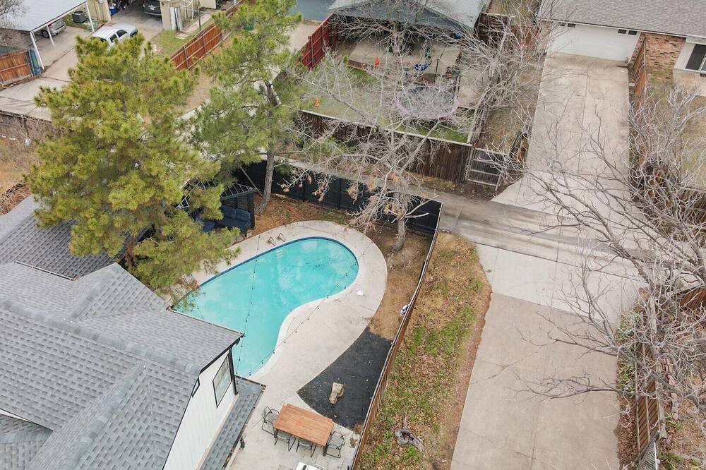 Photo of Outdoor in North Central Carrollton