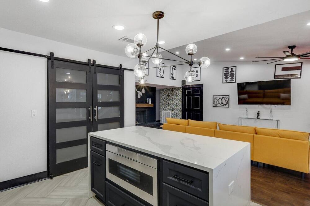 Photo of Kitchen in North Central Carrollton