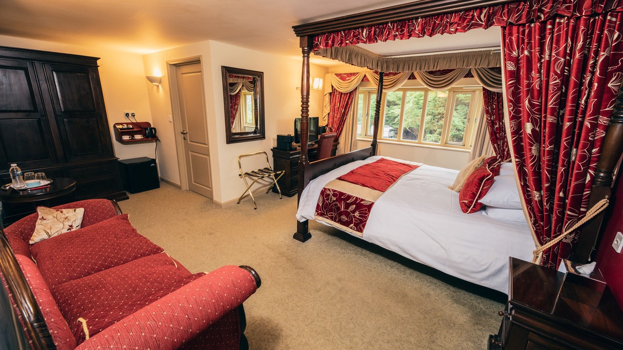 Photo of Bedroom in Eye