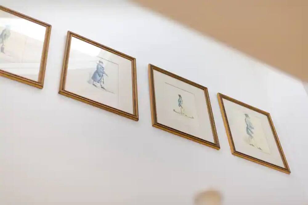 Photo of Others in North Kensington