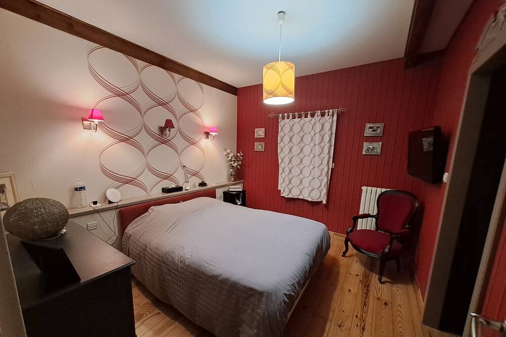 Photo of Bedroom in Castres