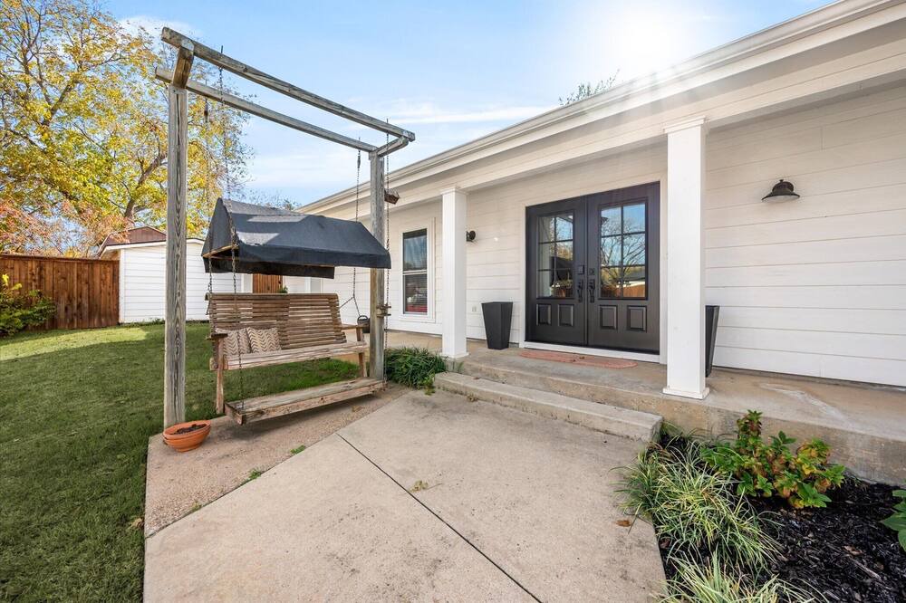 Photo of Outdoor in Grapevine