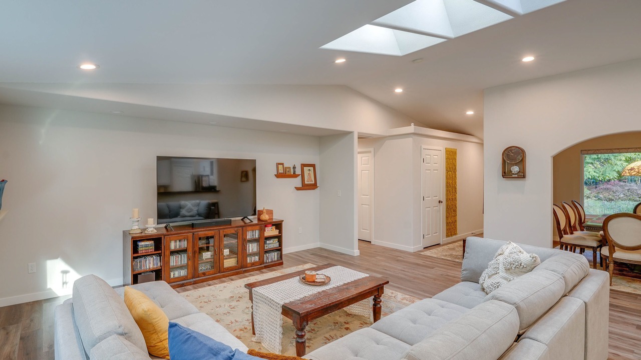 Photo of Others in Sudden Valley