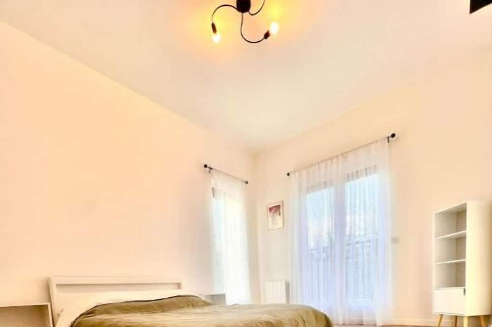 Photo of Bedroom in Champigny-sur-Marne