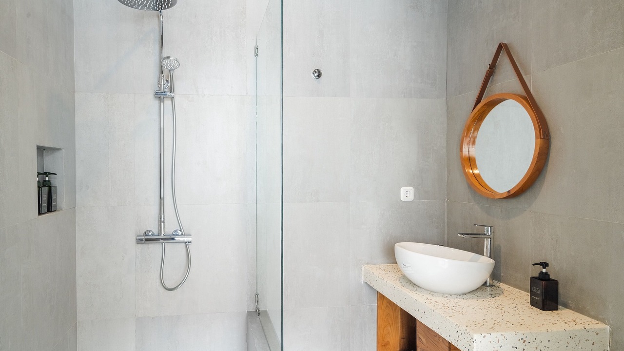 Photo of Bathroom in Tibubeneng