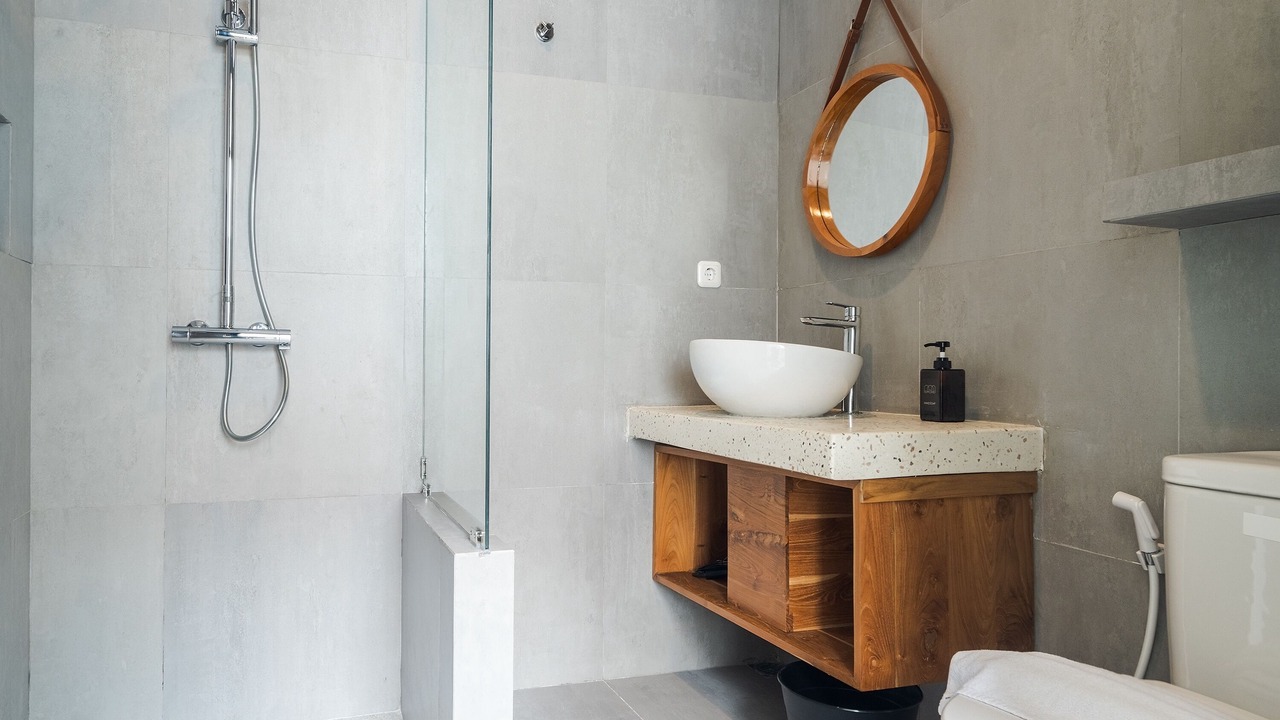 Photo of Bathroom in Tibubeneng
