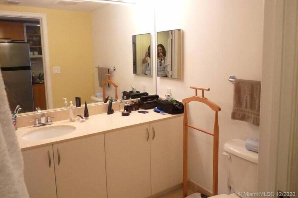 Photo of Bathroom in Surfside