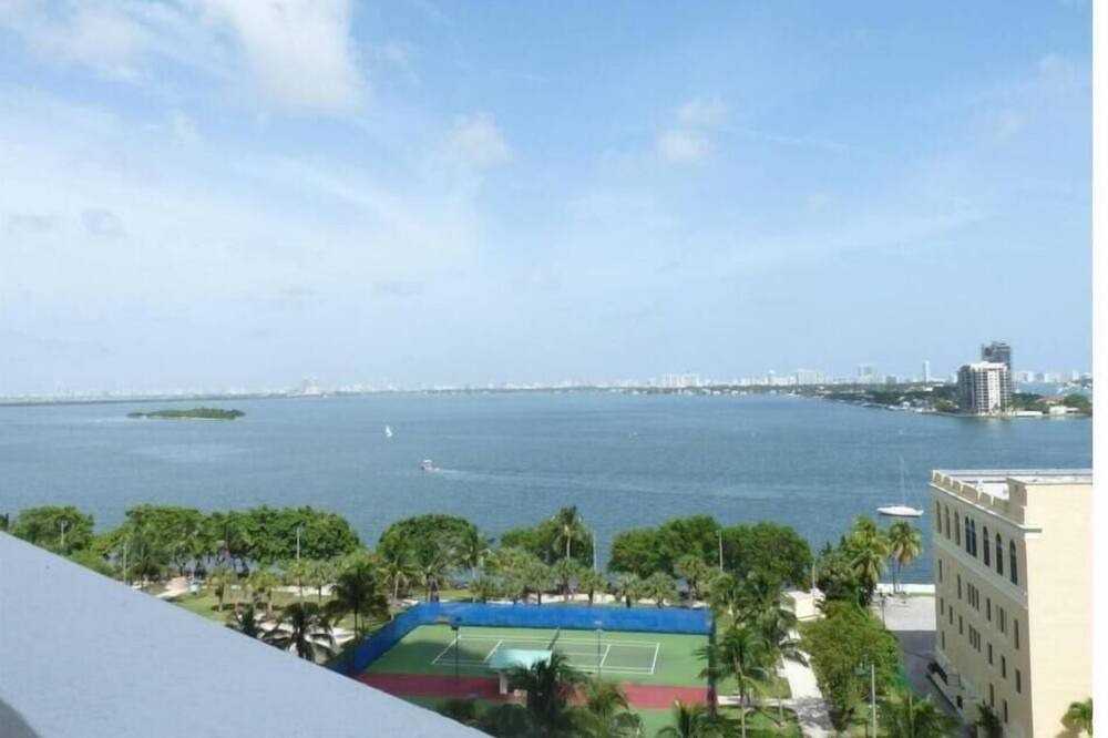 Photo of Outdoor in Surfside