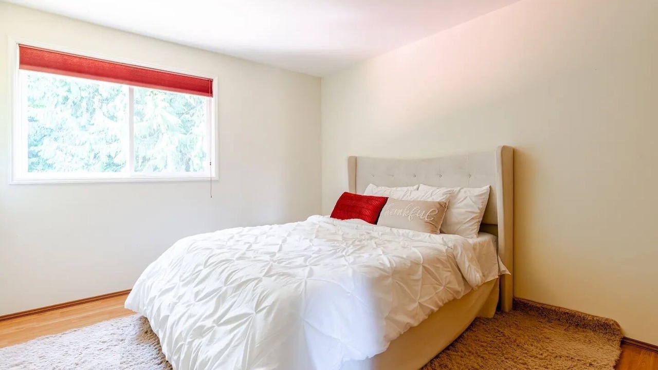 Photo of Others in Silver Lake