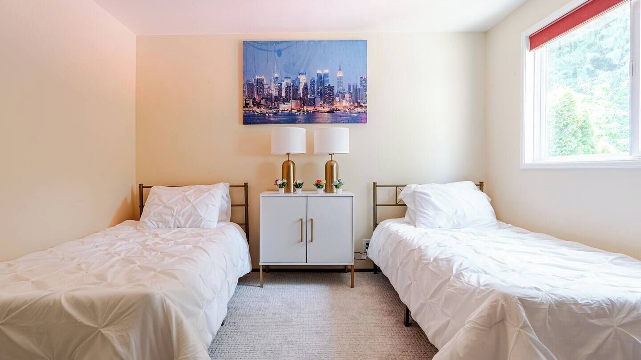 Photo of Others in Silver Lake