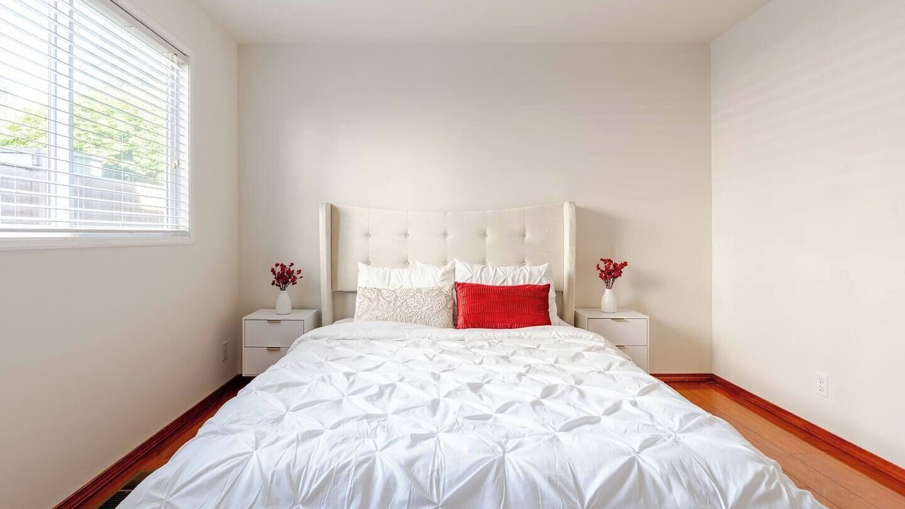 Photo of Others in Silver Lake