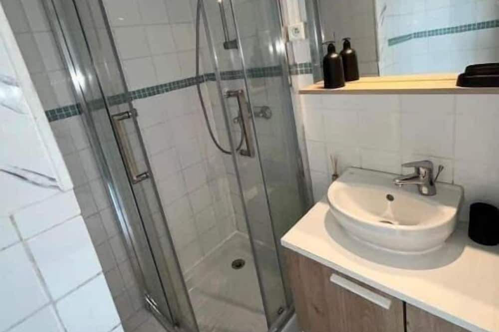 Photo of Bathroom in Bondy