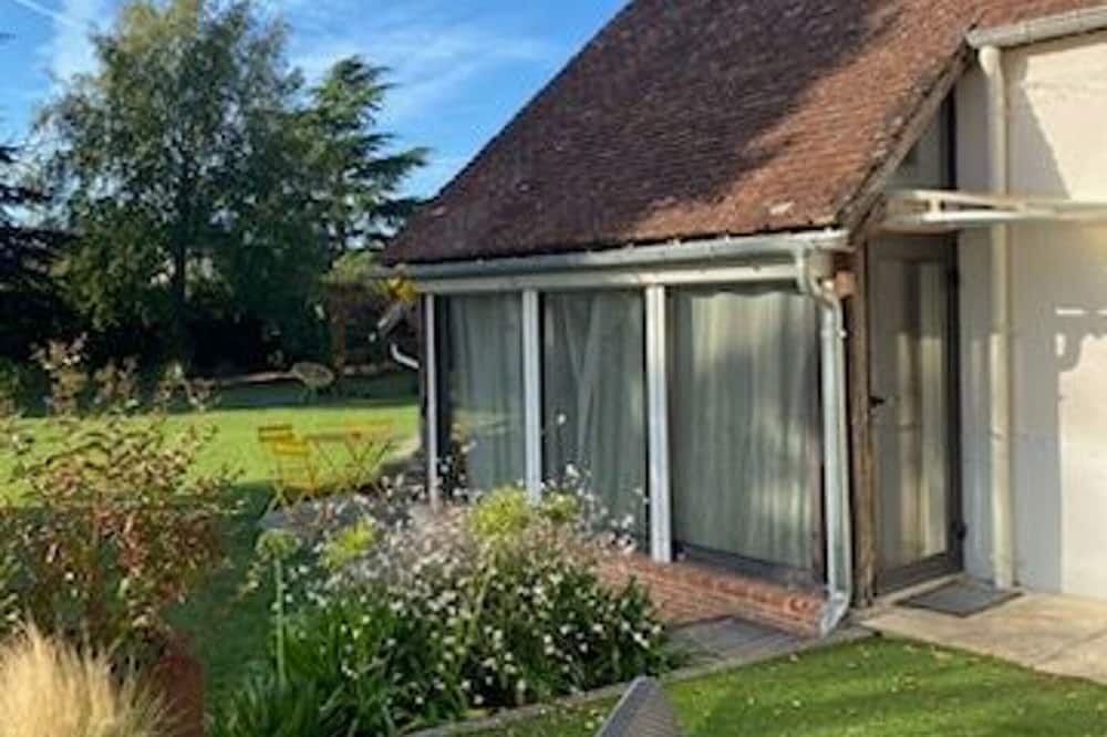 Photo of Outdoor in Olivet