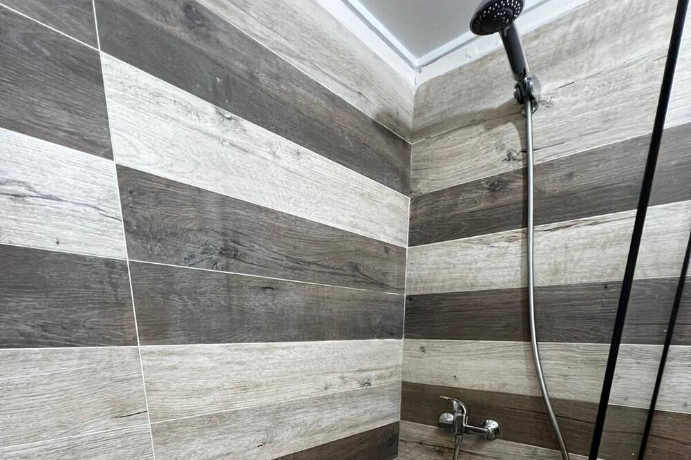 Photo of Bathroom in Patraix