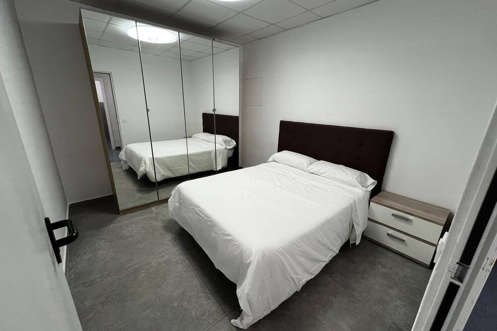 Photo of Bedroom in Patraix