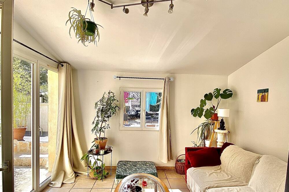 Photo of Livingroom in Uchaud