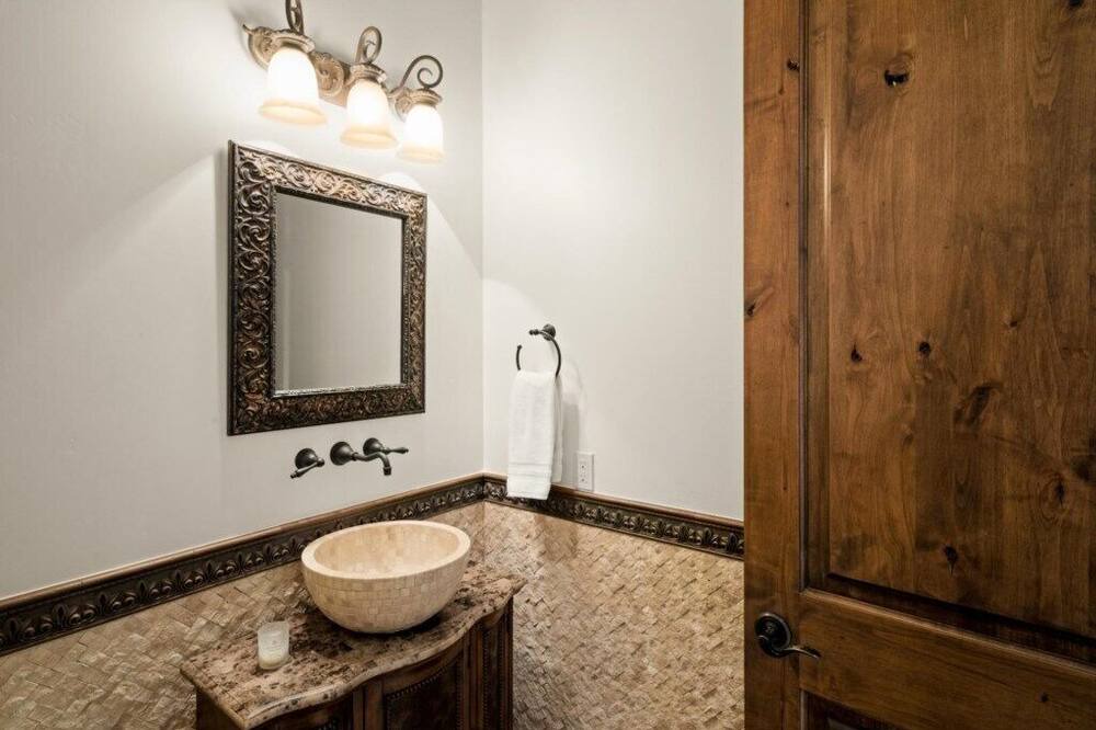 Photo of Bathroom in Desert Mountain