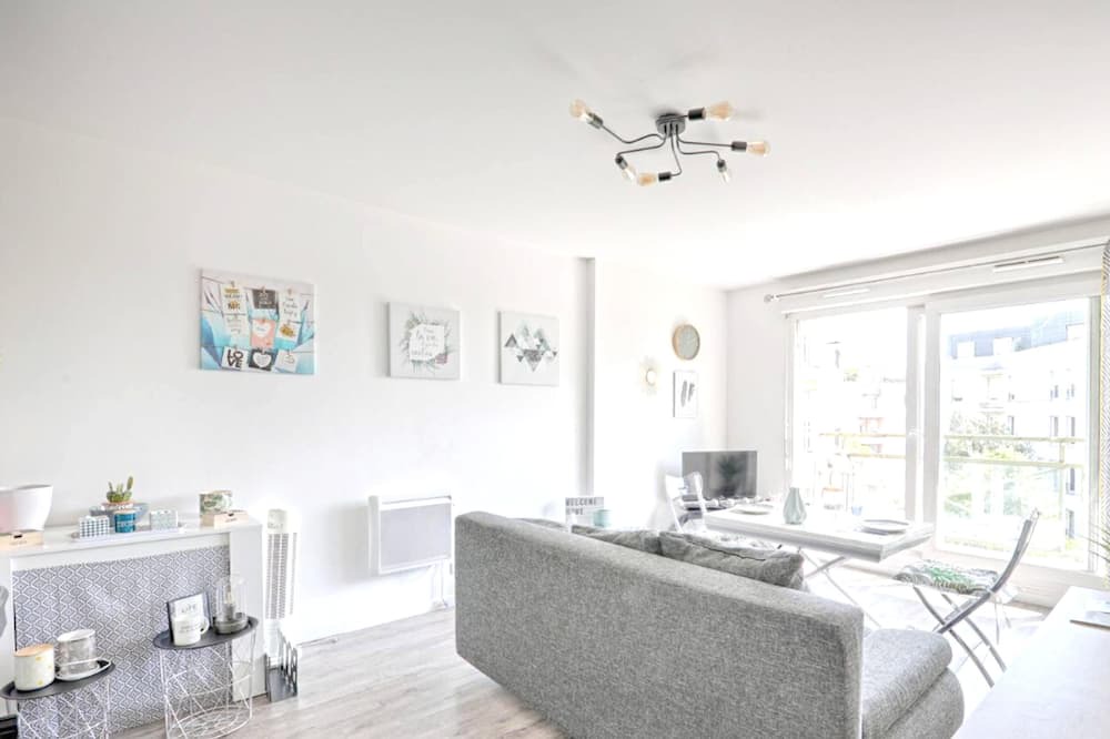 Photo of Livingroom in Chatillon